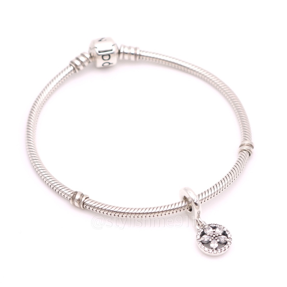 Authentic PANDORA Sterling Silver Sparkling Snowflake Circle Dangle Charm - Picture 4 of 10